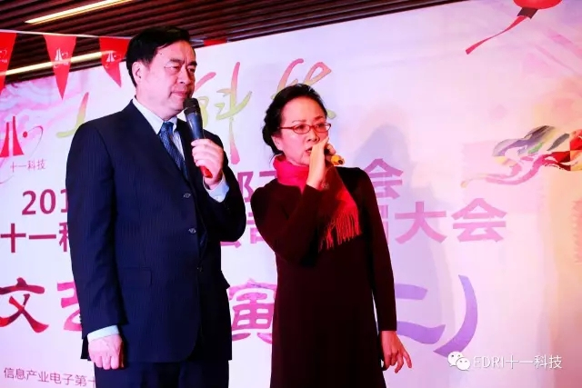 14-趙振元、張小平夫婦合唱《長(zhǎng)江之歌》.webp.jpg
